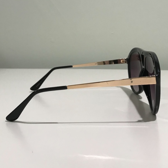 Oversized Aviator Black-Gold Sunglasses main image 15